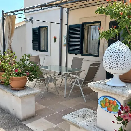 Il Fico D'India Dell'Antico Orto Villa Ostuni Exterior photo